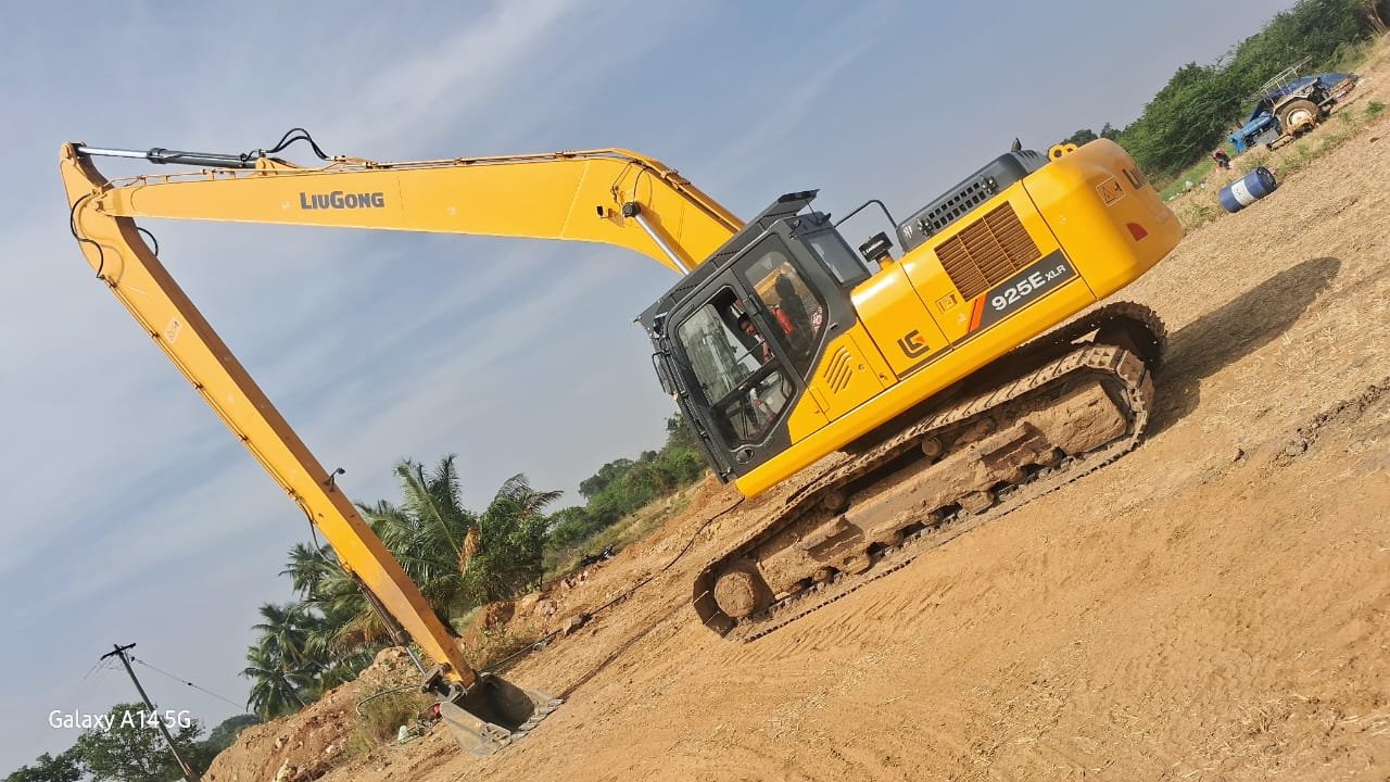 Rock breaking operation in rocky terrain